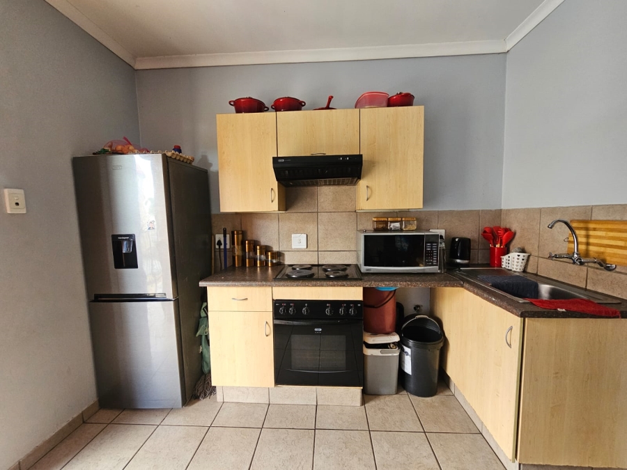 1 Bedroom Property for Sale in Die Bult North West